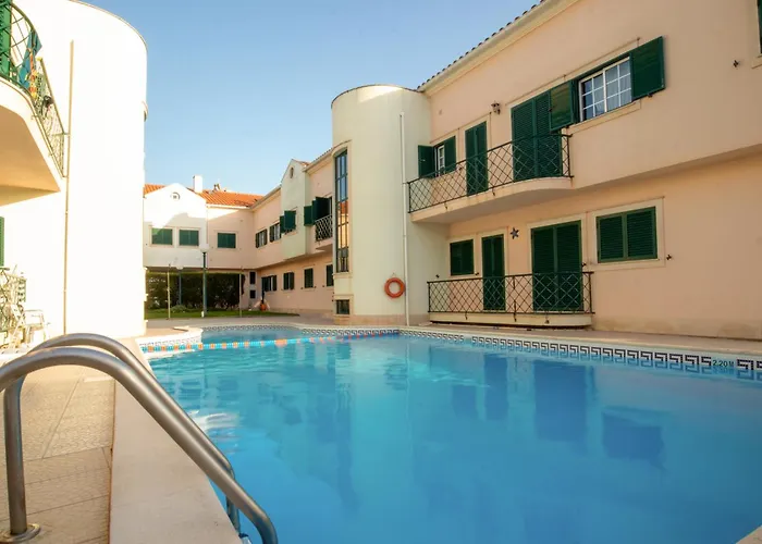 Homestay Be Lost - *